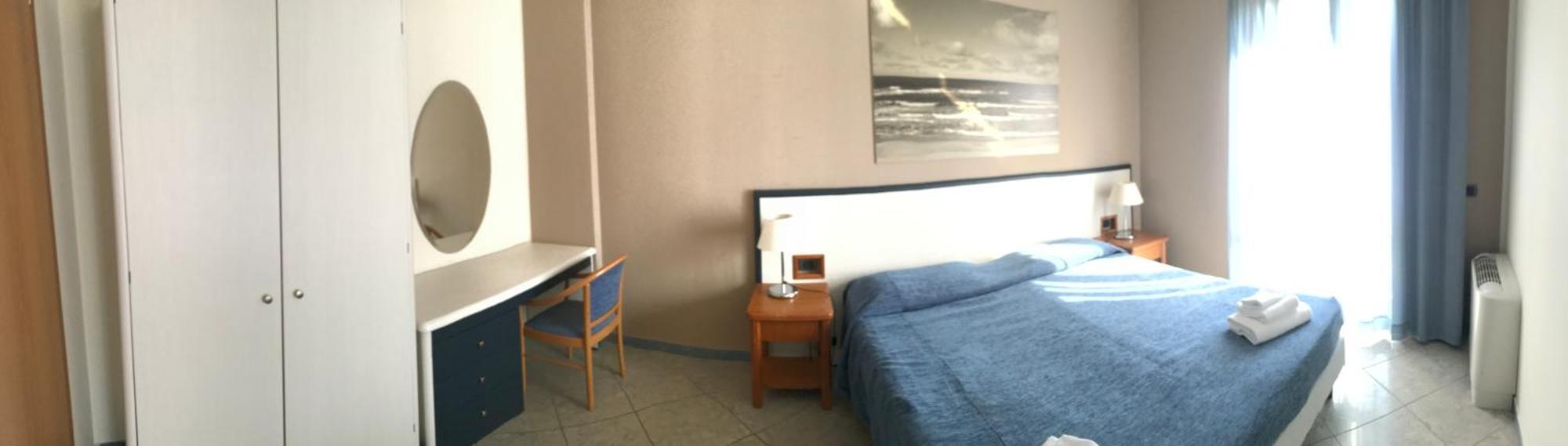 Continental Resort Tirrenia Zimmer foto
